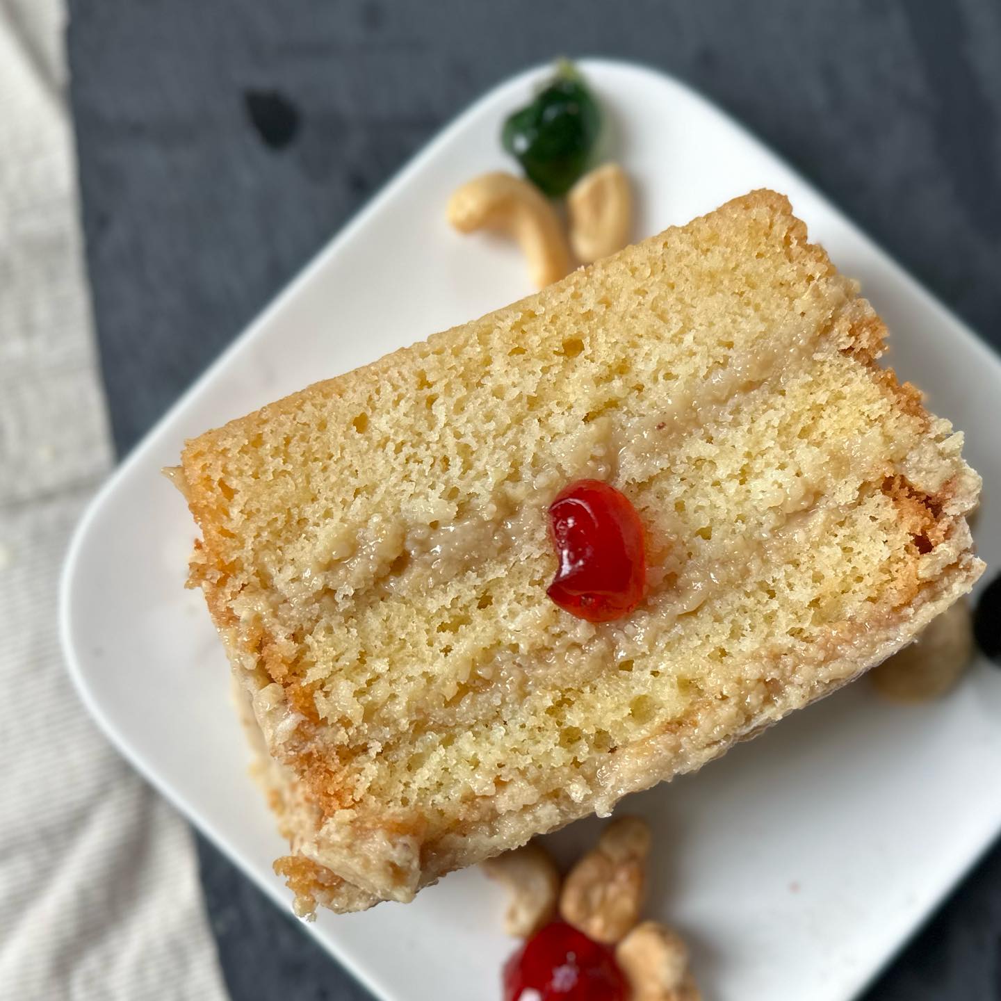 Cashew Cake Slice | Bolo di Kashupete